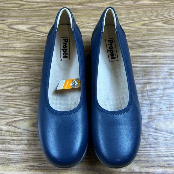 Propet Yara Flats Navy Blue Leather NWT - Size 9AA Narrow - Picture 3 of 12